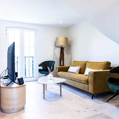 Apartment Duplex Dans Les Pins Saint-Raphael (Var)