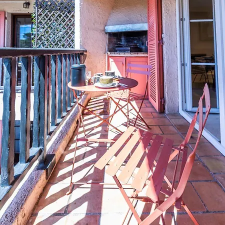 Duplex Dans Les Pins Saint-Raphael (Var)